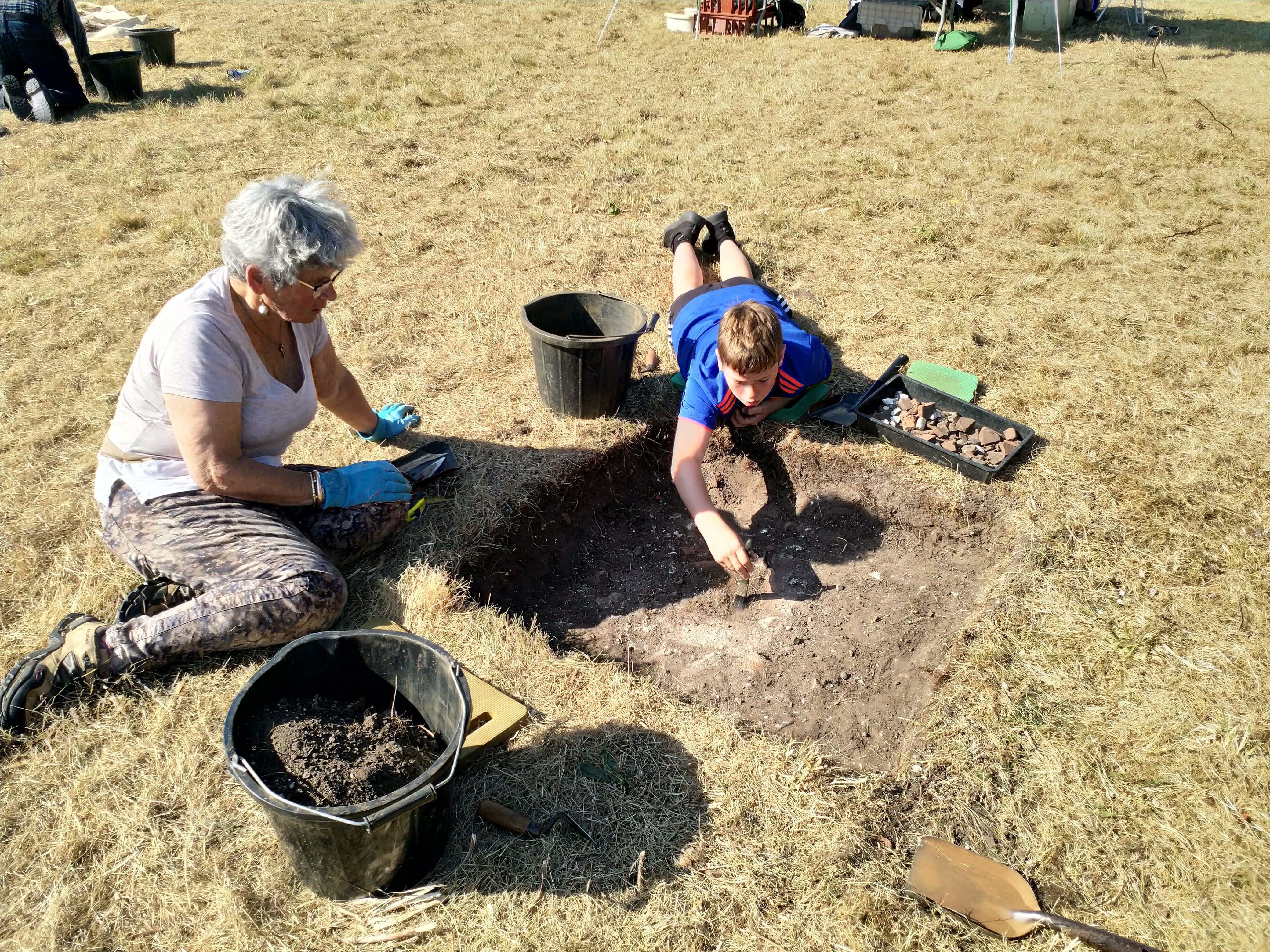 Test pitting weekend at Nonsuch Park Test pitting weekend at Nonsuch Park