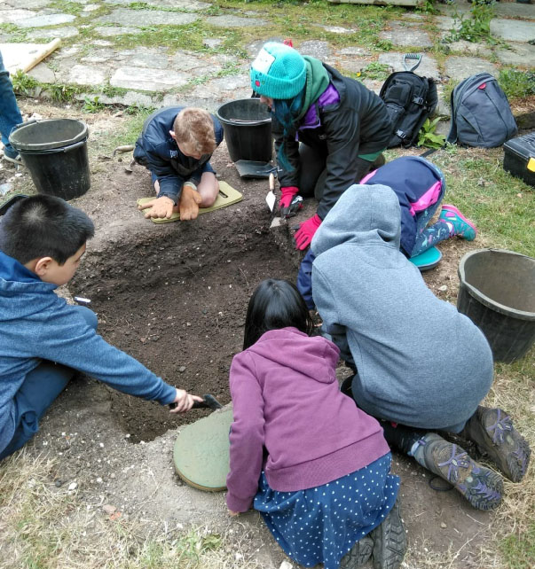 Community test pitting